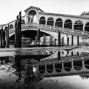 Mirror of Rialto